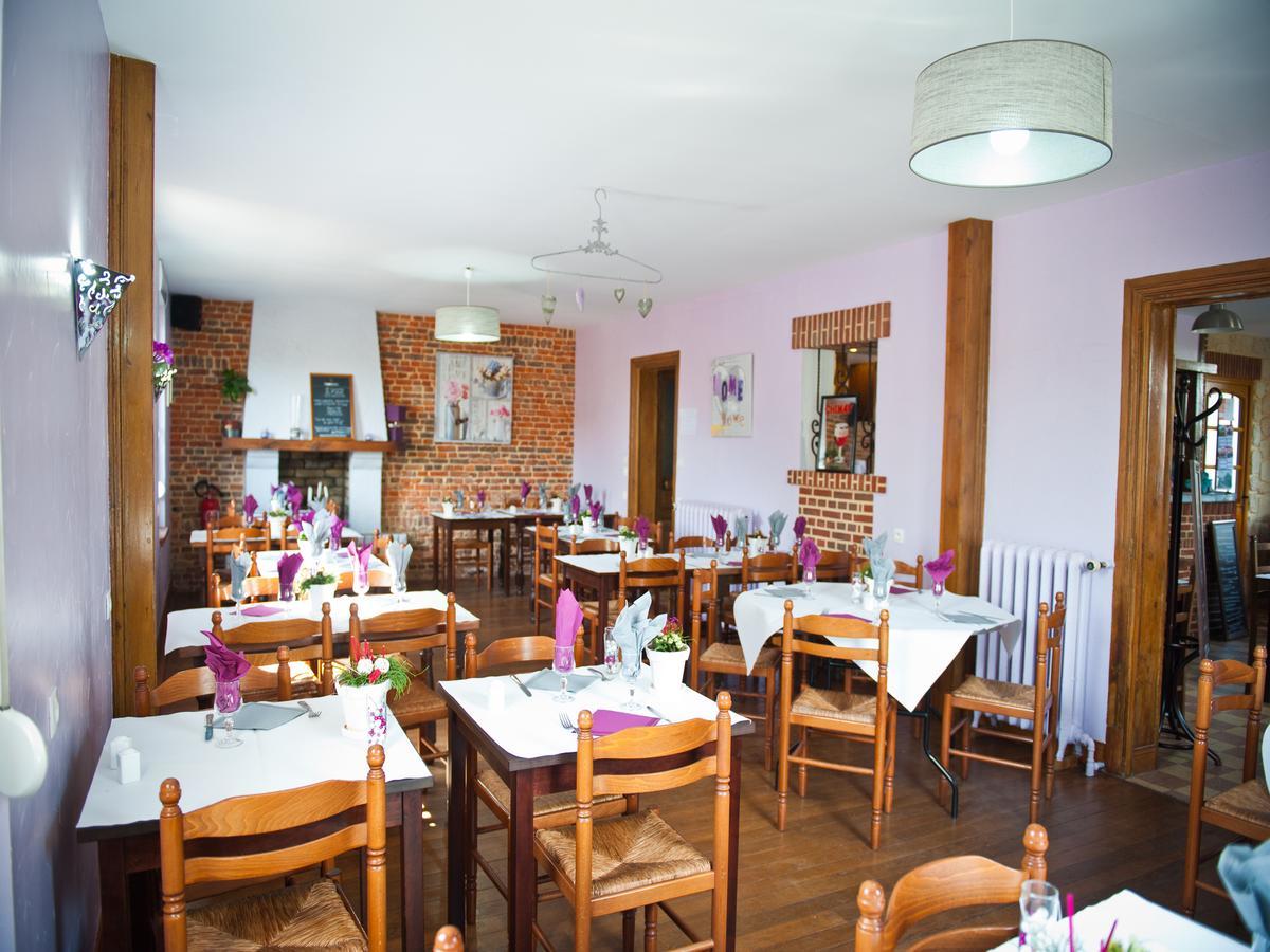 Vervins Logis Hotel Restaurant Le Relais Fleuri מראה חיצוני תמונה